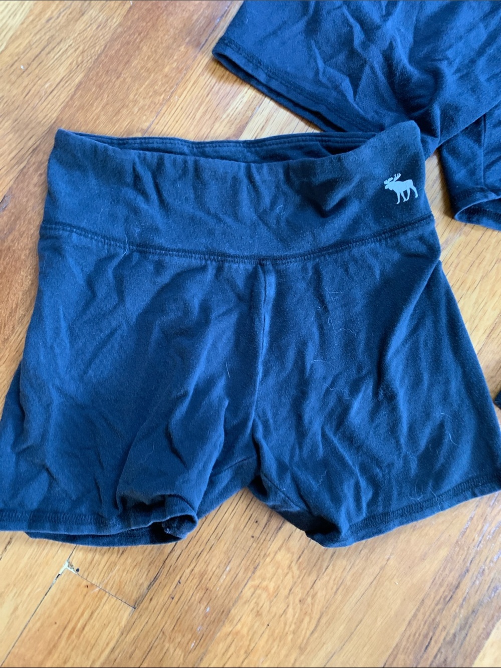 Abercrombie & Fitch Black High-Rise Bike Shorts with Logo Bundle of 3 - Picture 4 of 5